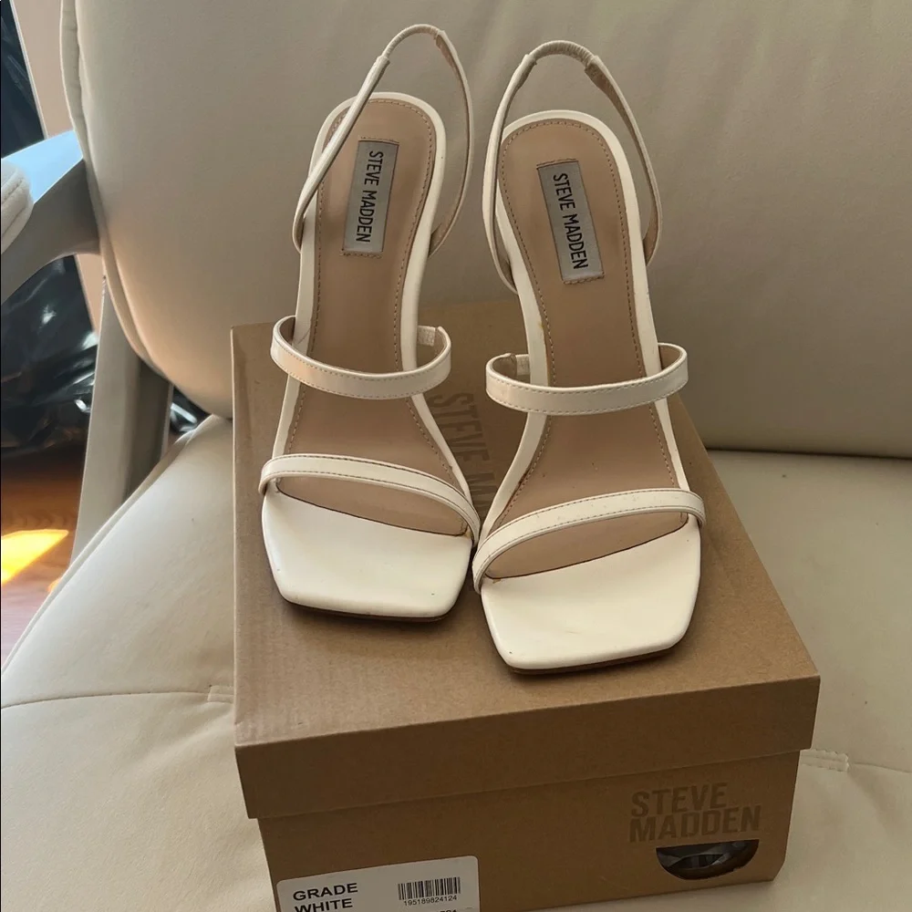 Steve Madden Ivory Strappy Sandals - Picture 2 of 2